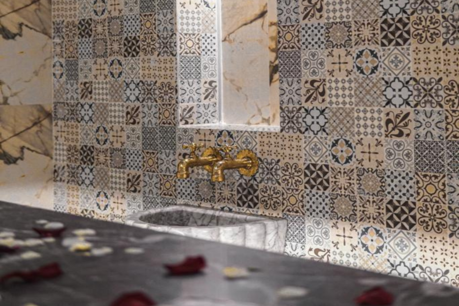 Esperienza romantica in spa con cena al ristorante Chouf L'Or