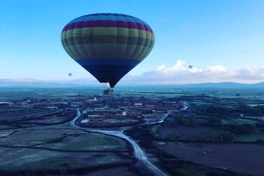 Avventura in mongolfiera all'alba di Marrakech