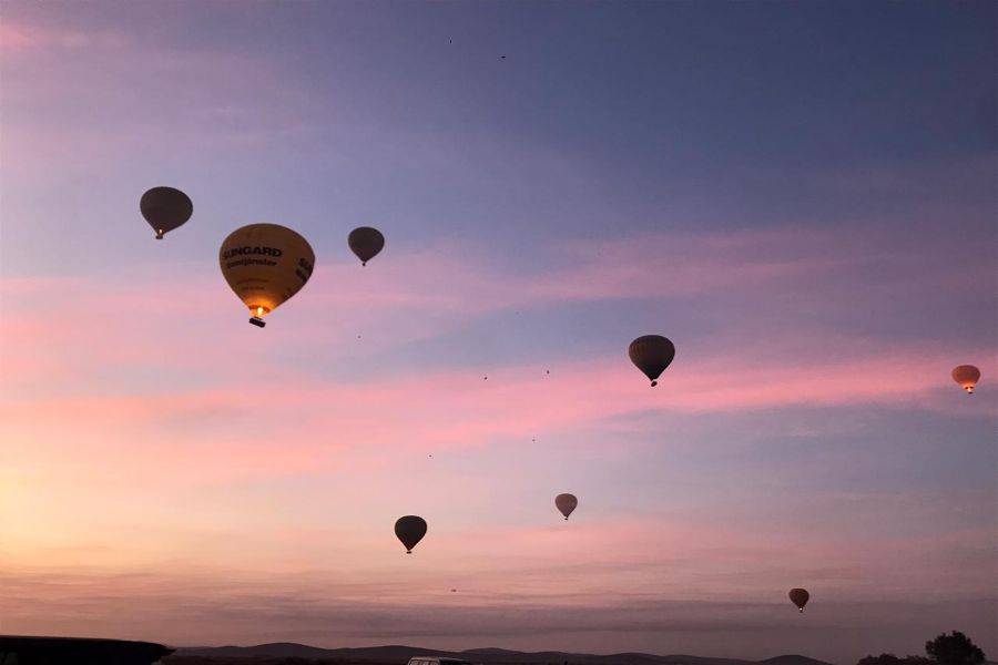 Avventura in mongolfiera all'alba di Marrakech