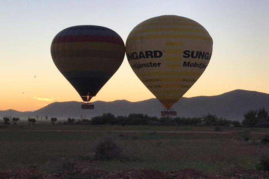 Avventura in mongolfiera all'alba di Marrakech