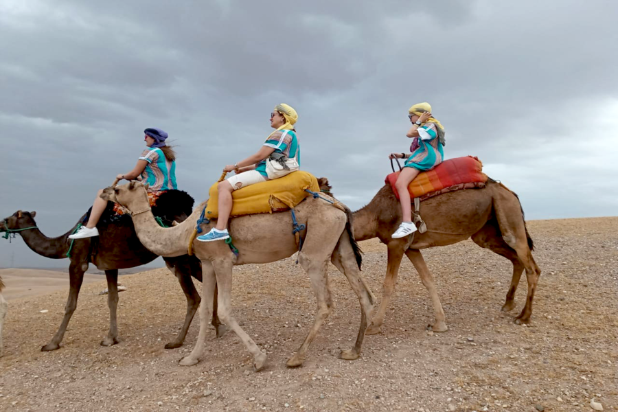 Quad Bike, Camel Ride e cena nel deserto roccioso di Agafay