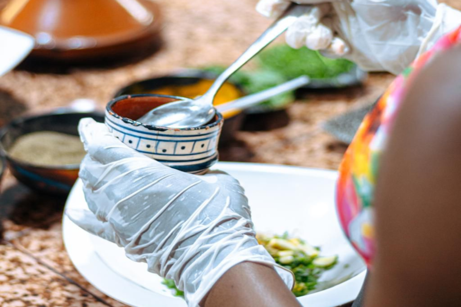 Lezione di cucina marocchina a Marrakech al Chouf l'Or con ritiro