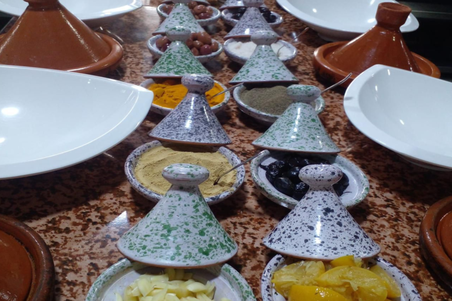 Lezione di cucina marocchina a Marrakech al Chouf l'Or con ritiro